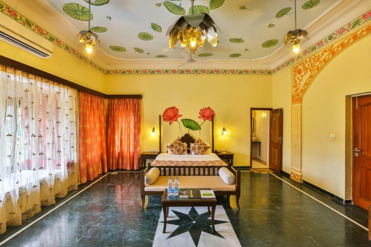 Hotel Jaisingh Garh By Innovating Hospitality Udaipur Exterior photo