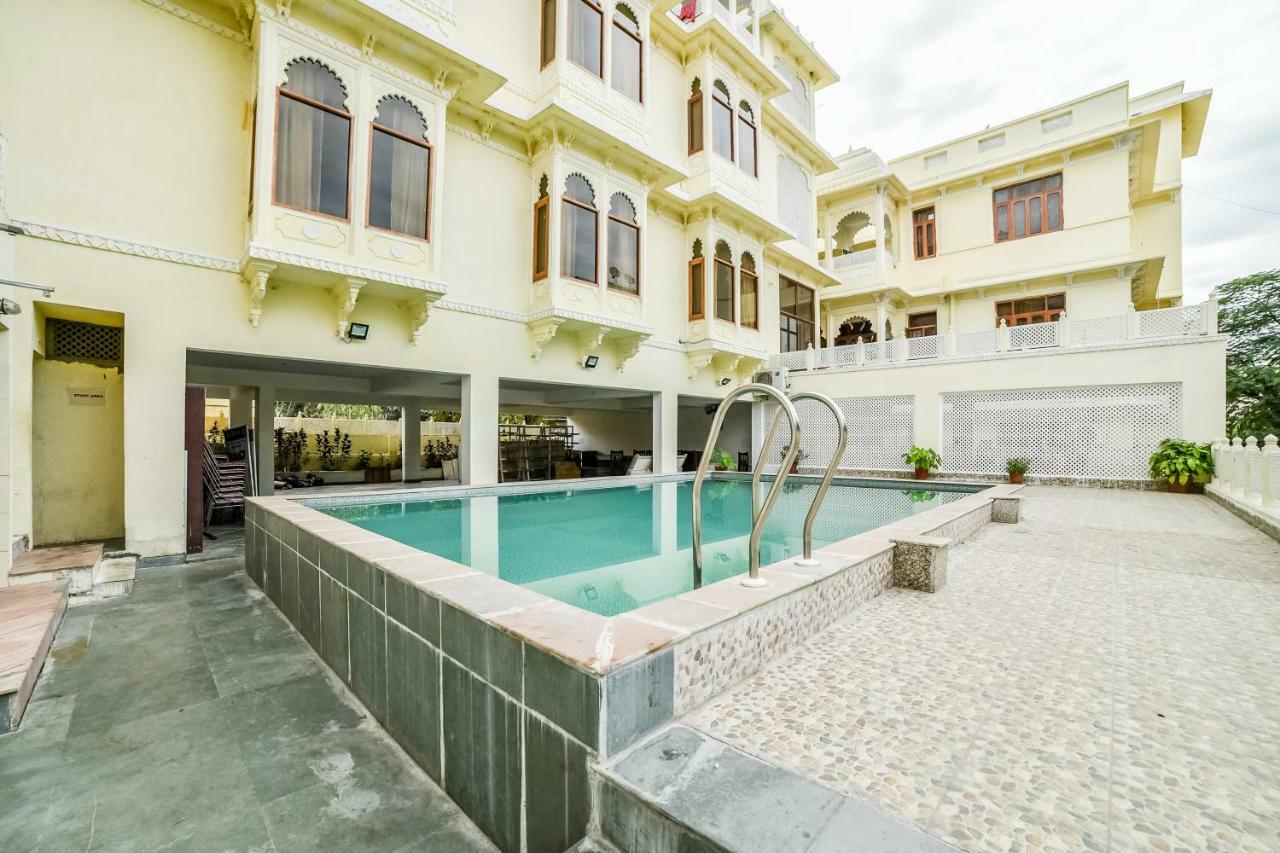 Hotel Jaisingh Garh By Innovating Hospitality Udaipur Exterior photo